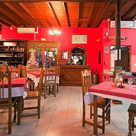 Hotell Playa Limones 3*